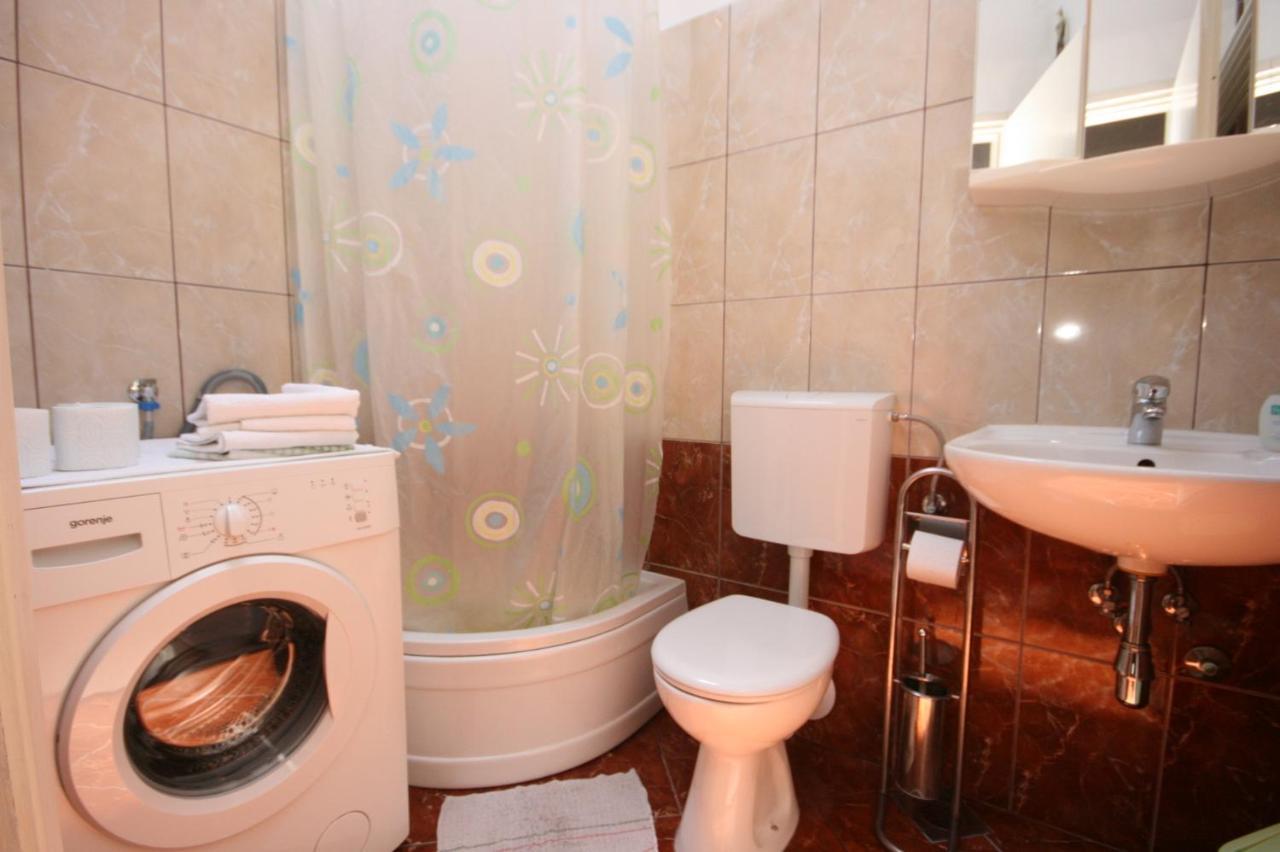 Apartments By The Sea Igrane, Makarska - 311 Luaran gambar